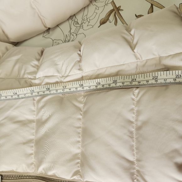 Beautiful Zara cream winter coat - Picture 7 of 7